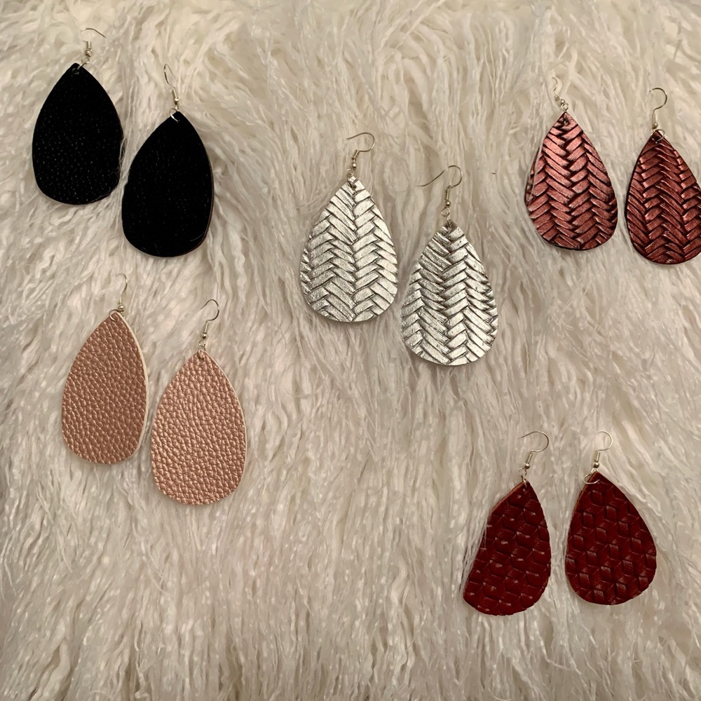 Set of 5 Boutique earrings! Brand new,never worn!